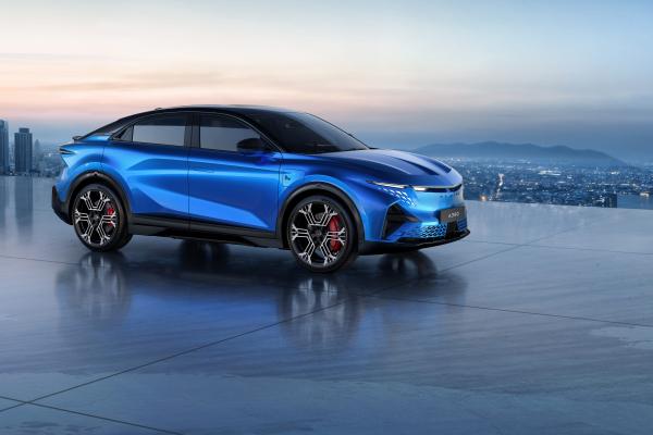 Alpine A390 Front/Seite