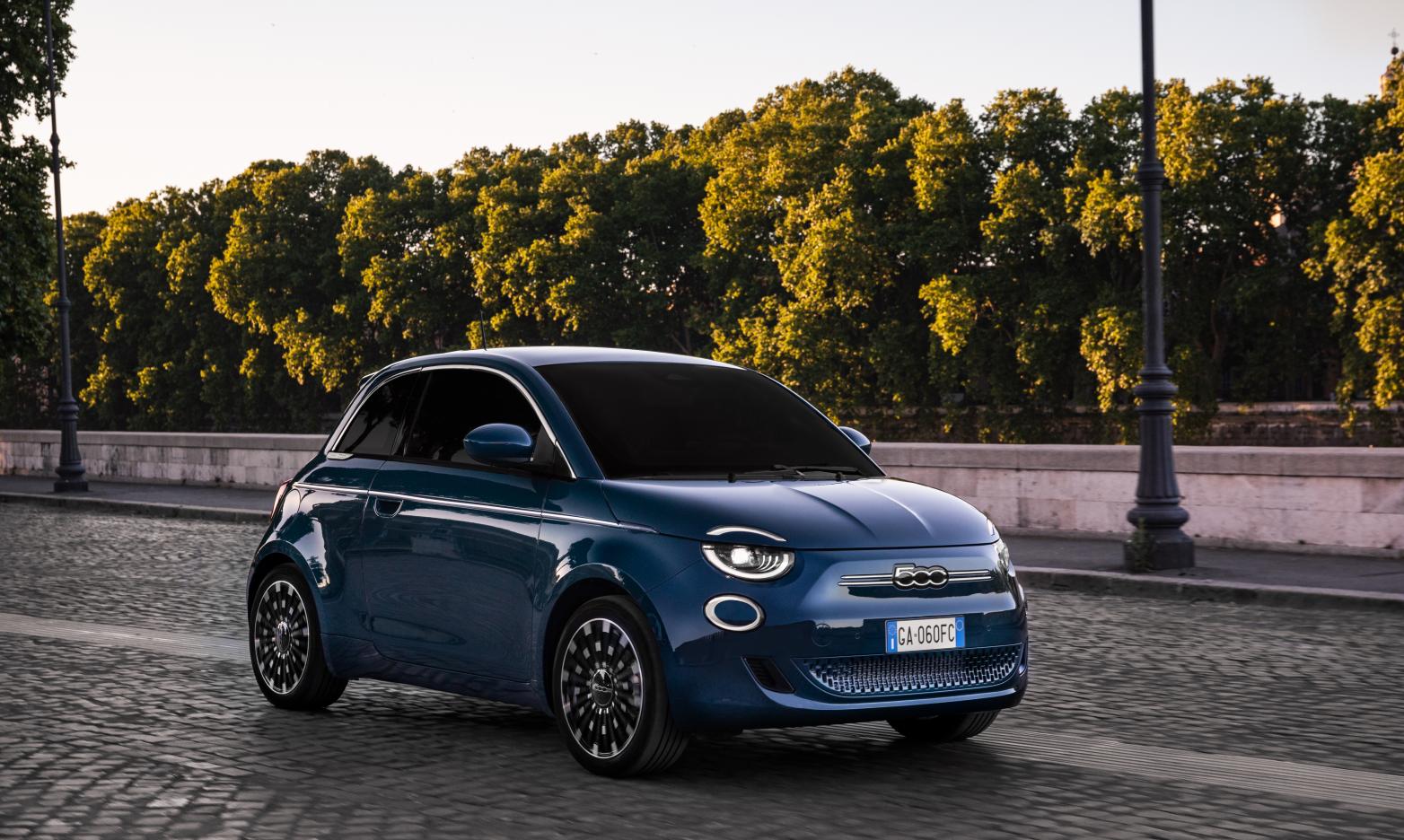 Fiat 500e Front